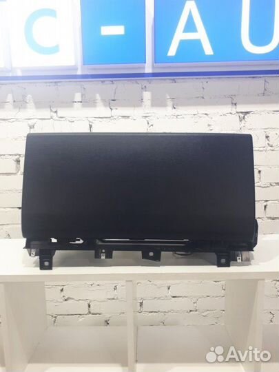 Бардачок Land Rover Range Rover Sport 2 L494 3.0D