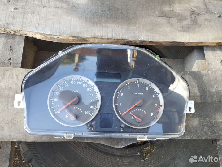 Volvo s40 v50 c30 щиток приборов русский язык