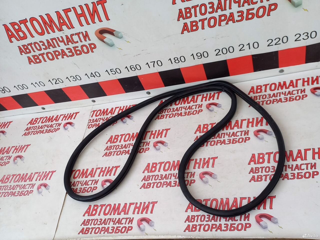 Уплотнитель двери передней правой Changan CS35plus