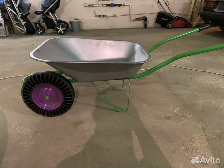 Садовая тележка тачка