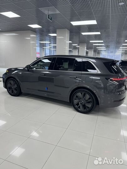LiXiang L7 1.5 AT, 2024, 15 км