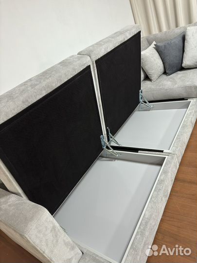 Большой угловой диван от производителя