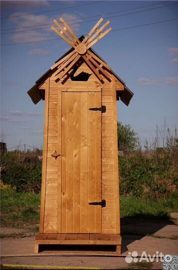 Дачный туалет деревянный KEY670