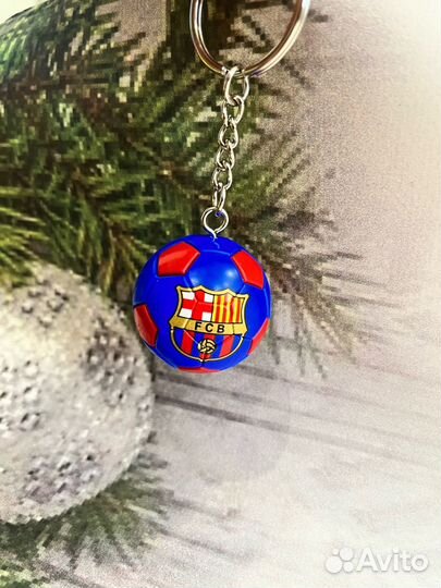 Брелок Барселона новый