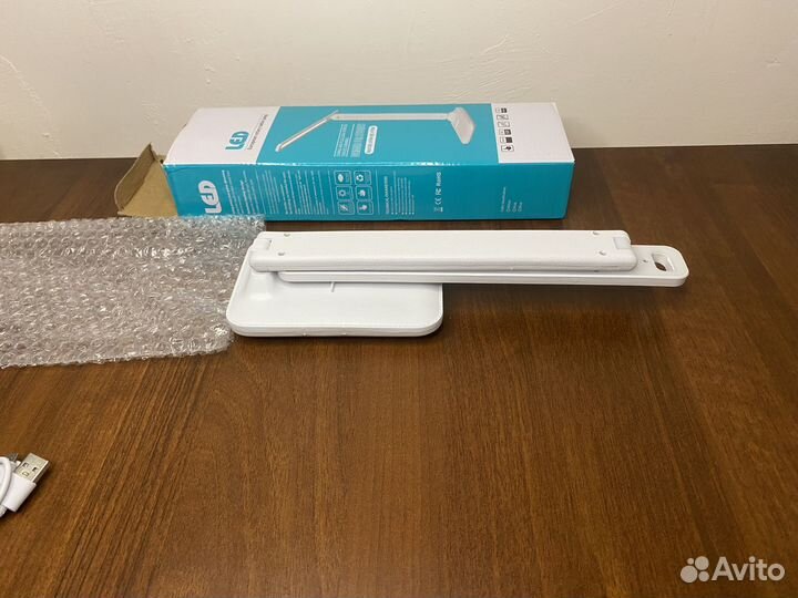 Светильник настольный