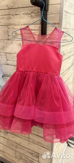 Платье детское праздничное