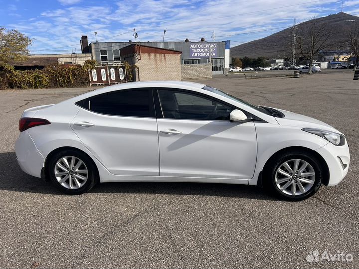 Hyundai Elantra 1.8 AT, 2013, 218 000 км