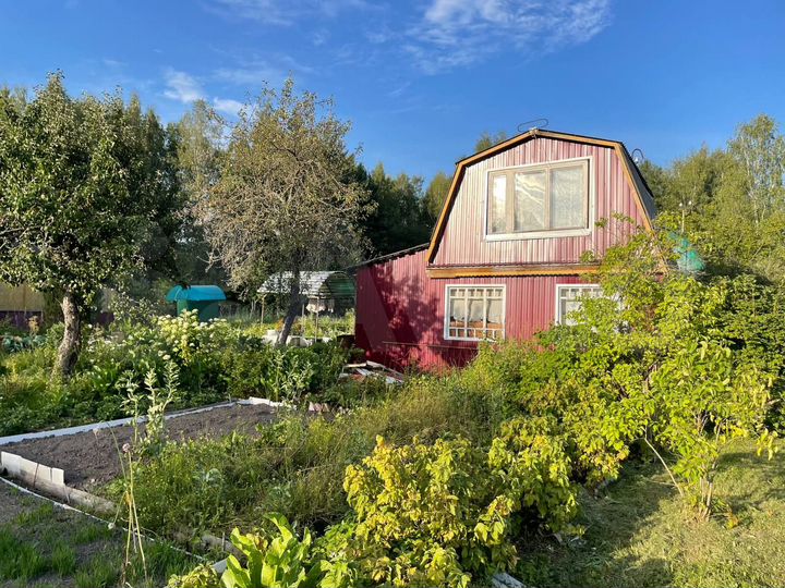 Дача 30 м² на участке 7,5 сот.