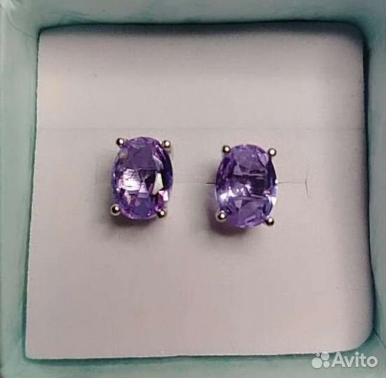Серебряные пусеты с выращенными александритами