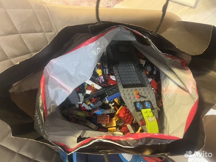 Забронирован