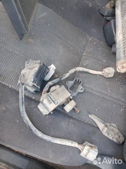 Корректор фар Opel Monterey A