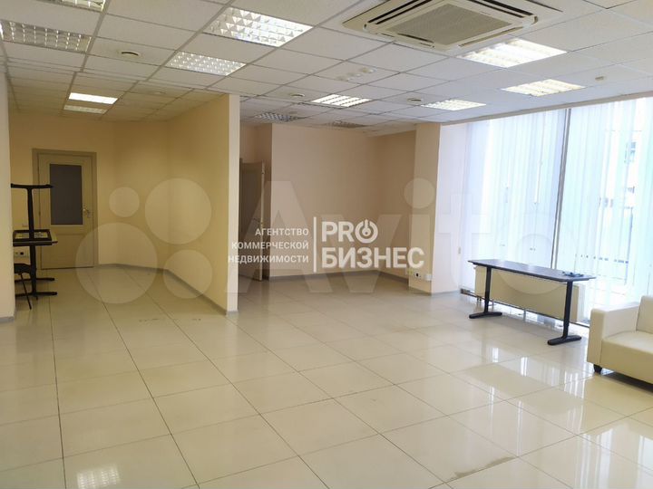 Свободного назначения, 71 м² свой санузел