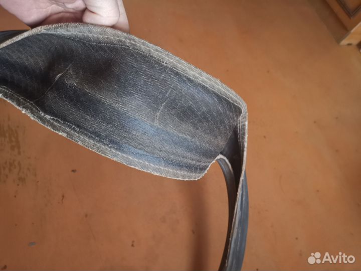 Старинная велосипедная покрышка