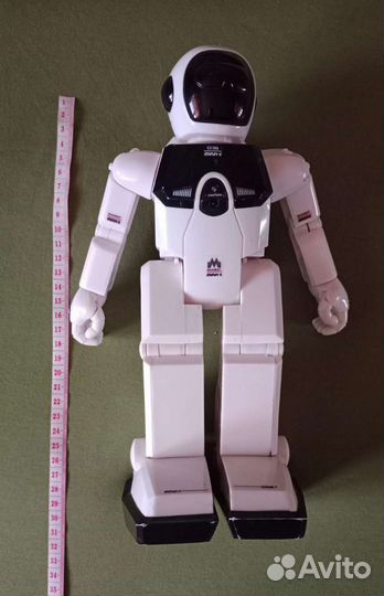 Игрушка робот 30 см
