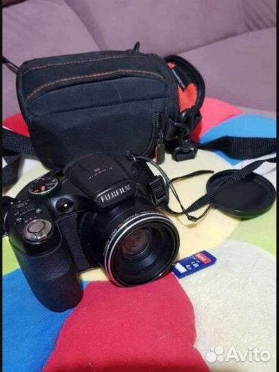 Fujifilm FinePix S1600