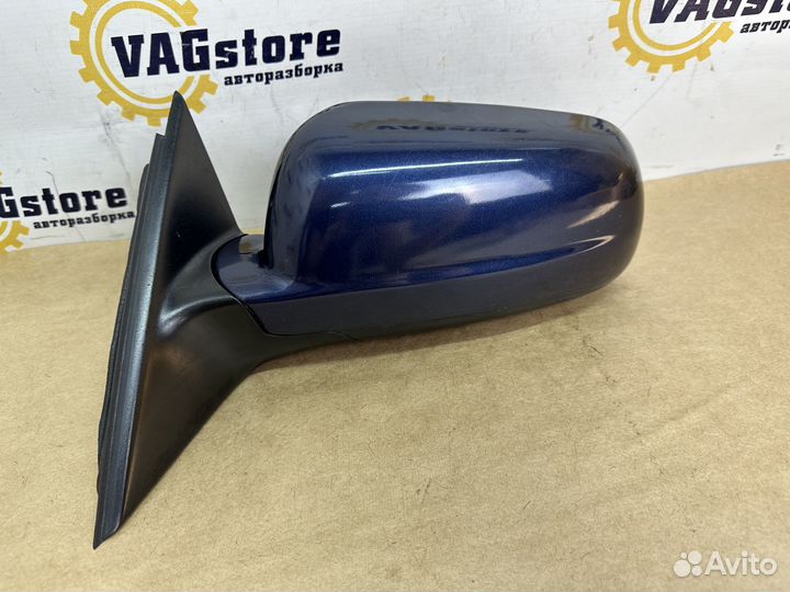Зеркало левое Volkswagen Passat B5