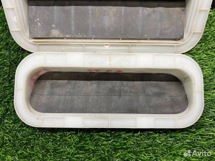 Клапан вентиляции салона Toyota Avensis AZT251