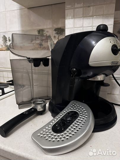 Кофемашина delonghi рожковая