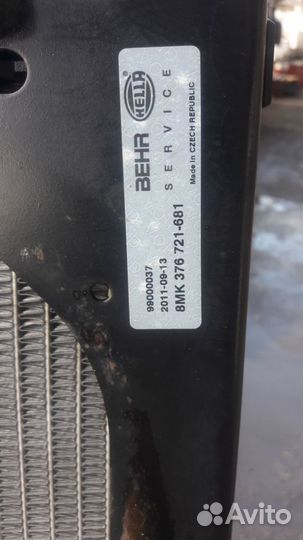 Радиатор основной Man 8MK376721-681 Behr Hella