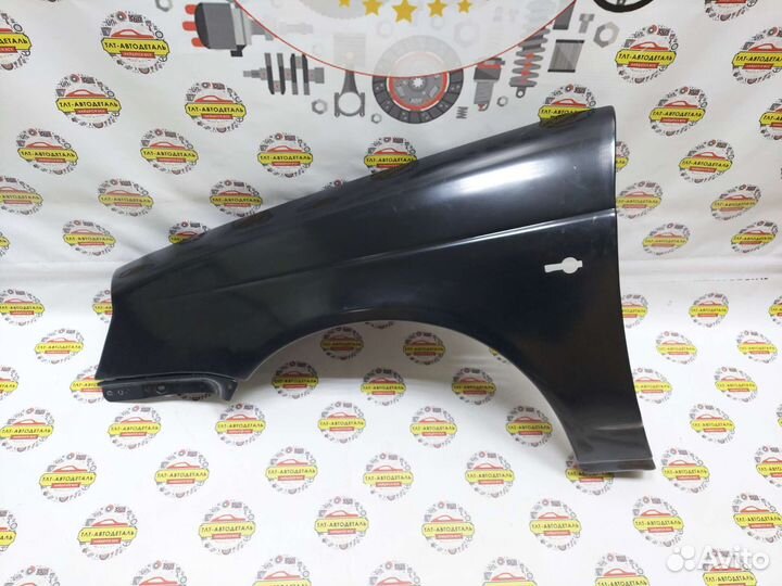 Крыло абс пластик переднее левое LADA priora