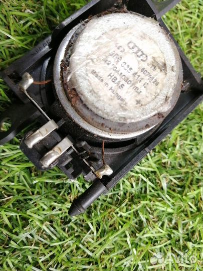 Динамик Audi A4 B7