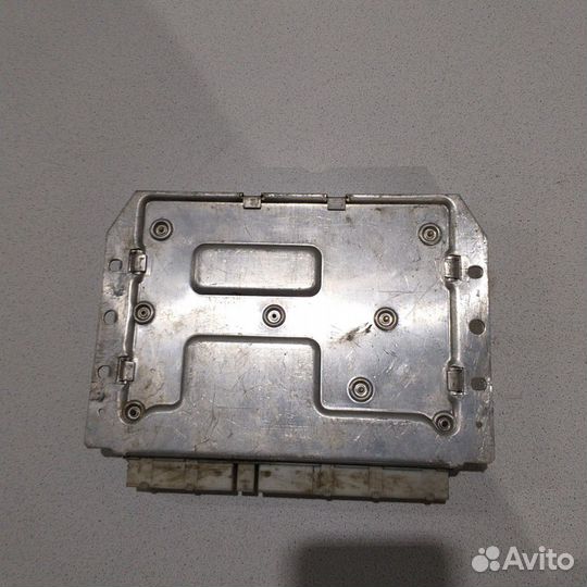 Блок управления пневмоподвеской Mercedes Benz W220
