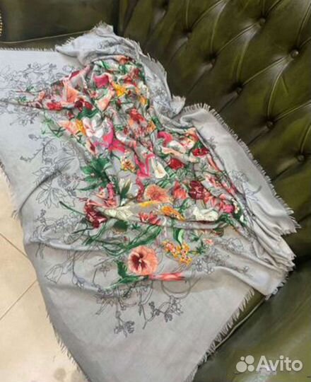 Оригинальные платки etro,gucci,valentino италия