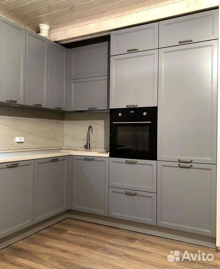 Кухни на заказ с профессиональной сборкой