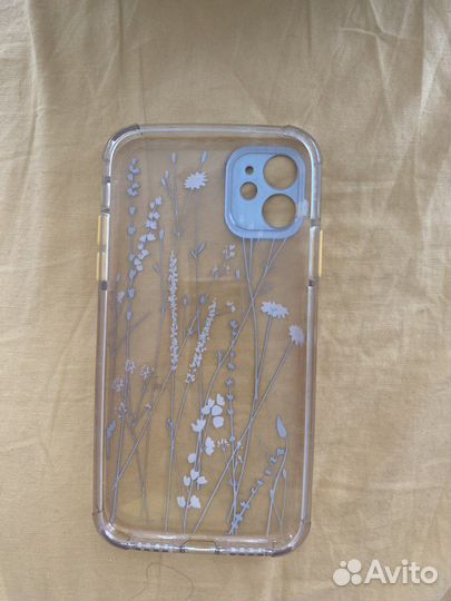 Чехол на iPhone 11