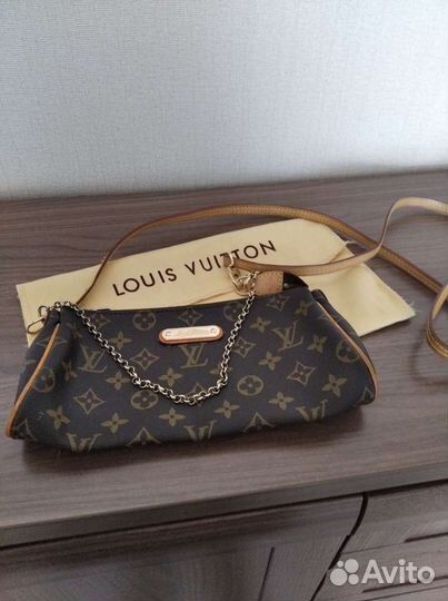 Сумки клач женские, известного бренда