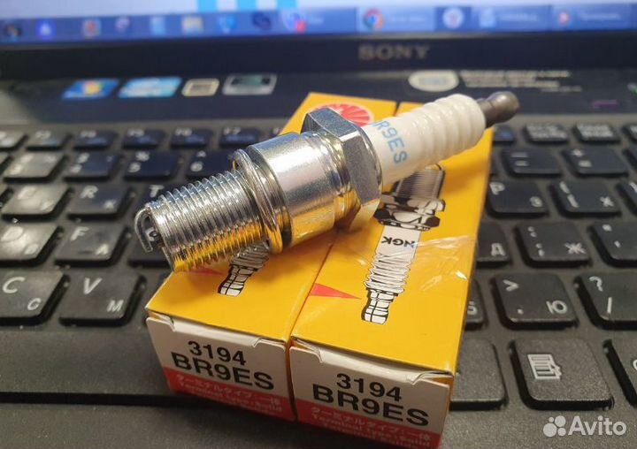Свеча зажигания br9es