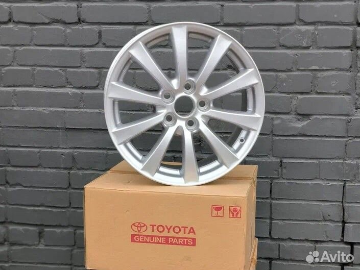 Диски колесные оригинал R17 для Toyota/Lexus