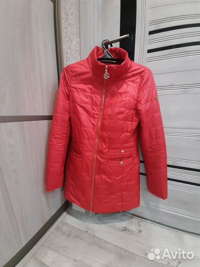 Куртка женская осень весна 44