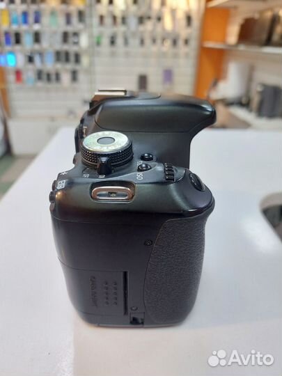 Фотоаппарат Canon EOS 600D