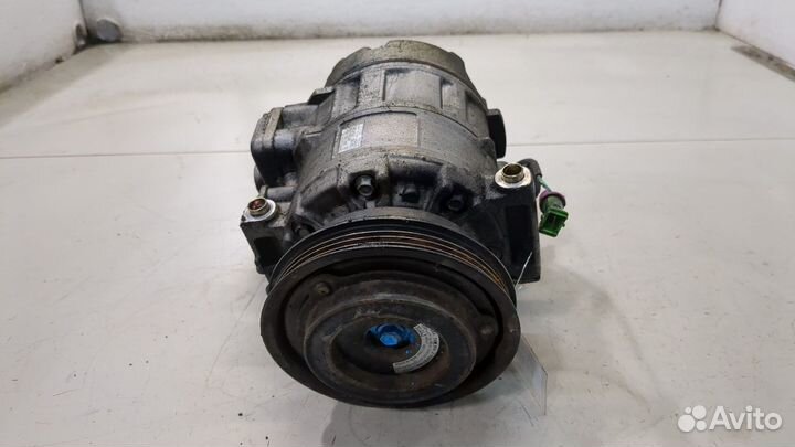 Компрессор кондиционера Volkswagen Passat 5