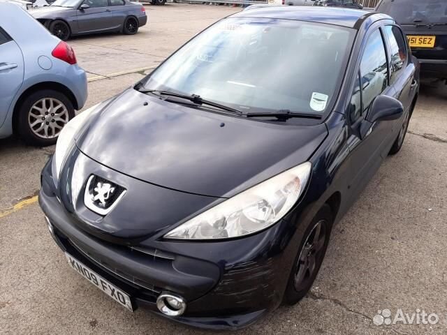 Поводок стеклоочистителя задний Peugeot 207 1.4