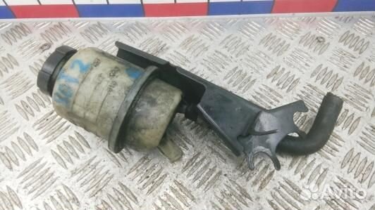 Бачок гу nissan navara D40 (80T02NO01)