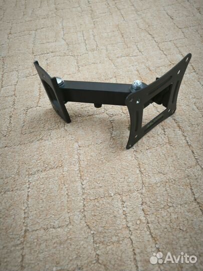 Настенный кронштейн для монитора и телевизора