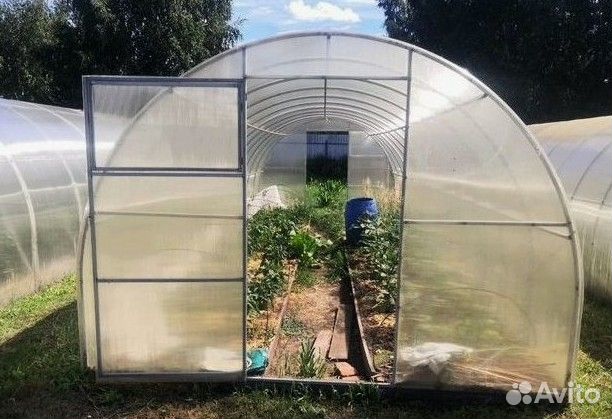 Теплица из поликарбоната