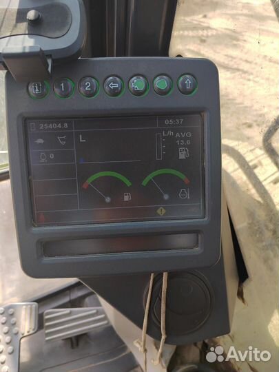 Гусеничный экскаватор John Deere E330 LC, 2014