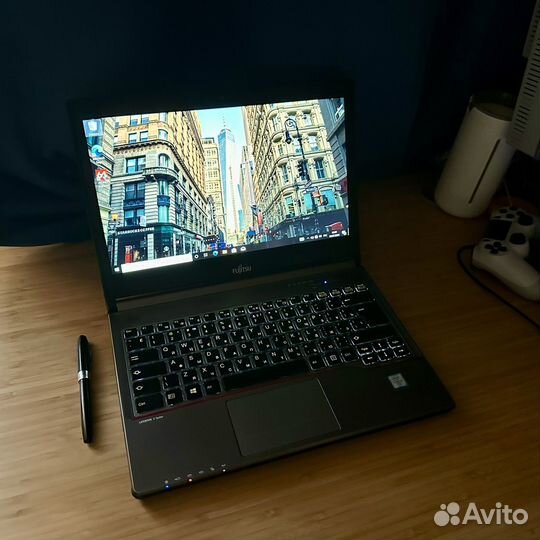 Fujitsu i5 Made in Japan