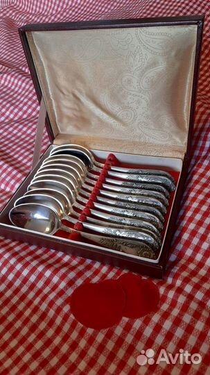 Набор столовых мельхиоровых ложек