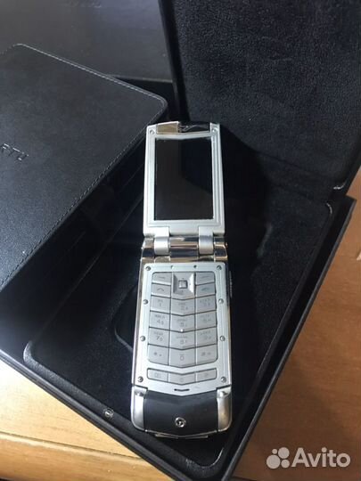 Vertu Auxta Constellation F Satin Black