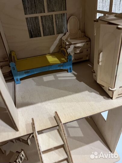 Домик кукольный