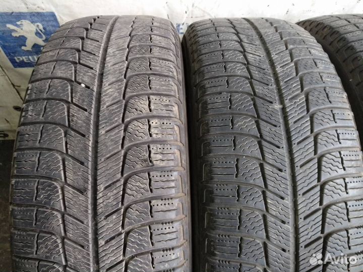 Michelin X-Ice XI3 205/65 R16 99T