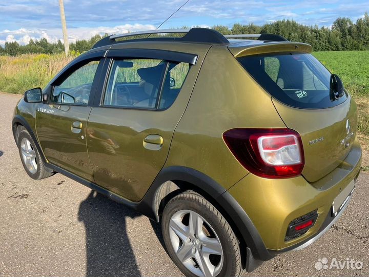 Renault Sandero Stepway 1.6 AT, 2017, 122 822 км