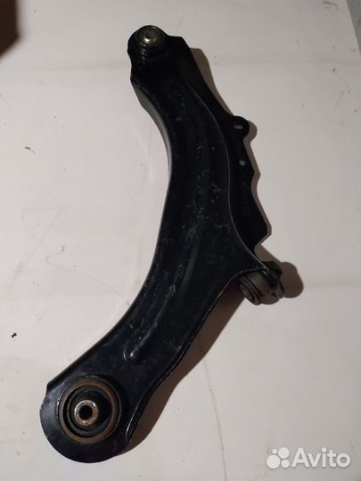 Рычаг перед правый megane 2