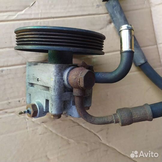 Mitsubishi galant насос гура