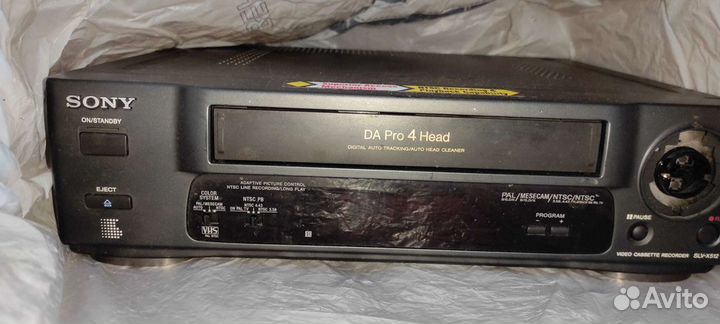 Видеомагнитофон sony