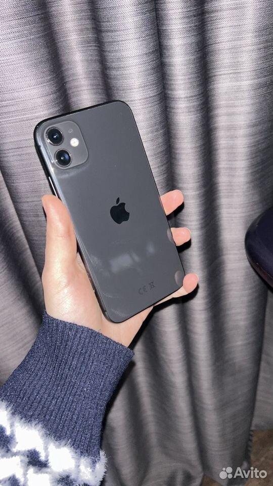 iPhone 11, 64 ГБ